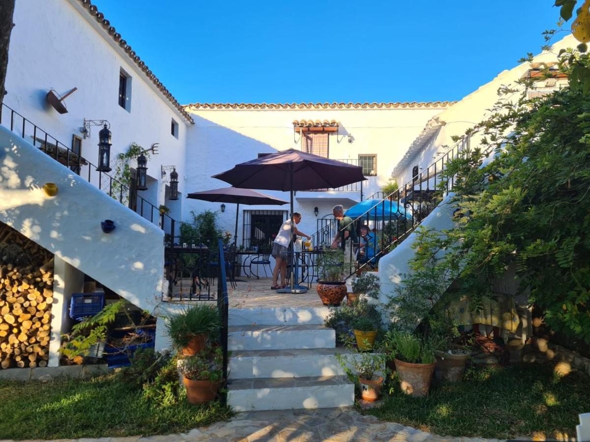 Bed and Breakfast Cortijo La Haza Існахар Екстер'єр фото